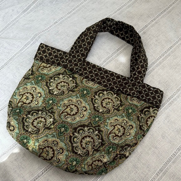 Handmade Quilted Tote Bag in Paisley Print - Picture 13 of 13